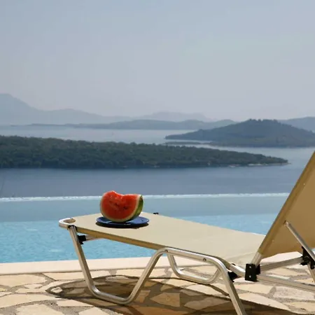 Vila Luna Nydri (Lefkada)