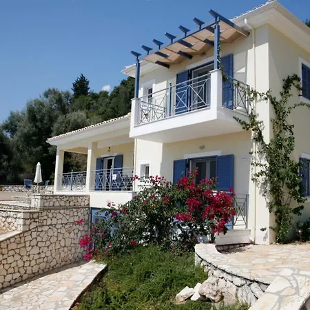 Luna Villa *